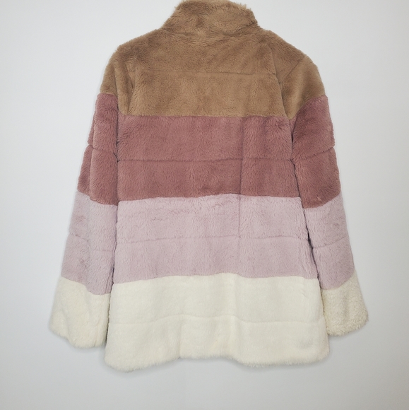 NWT Fuzzy Neutral Stripe Coat - Picture 3 of 6